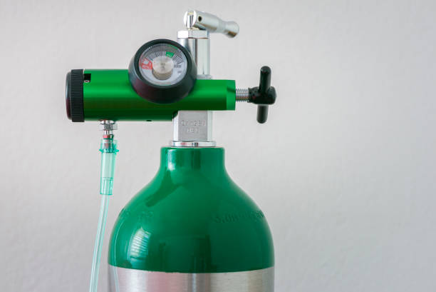 What is the function and lifespan of a gas heater regulator: a green gas regulator.