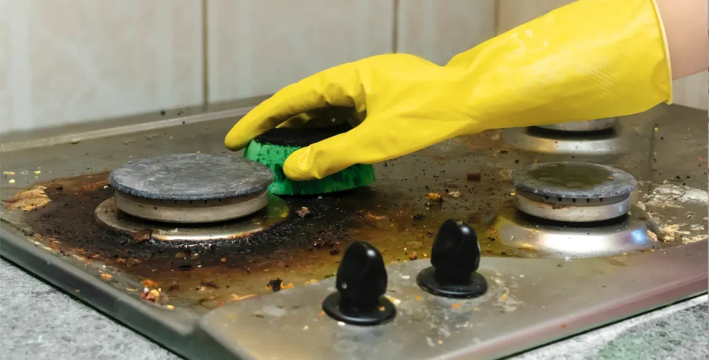 Never try to handle your gas stove when you see any scorched marks in your burner