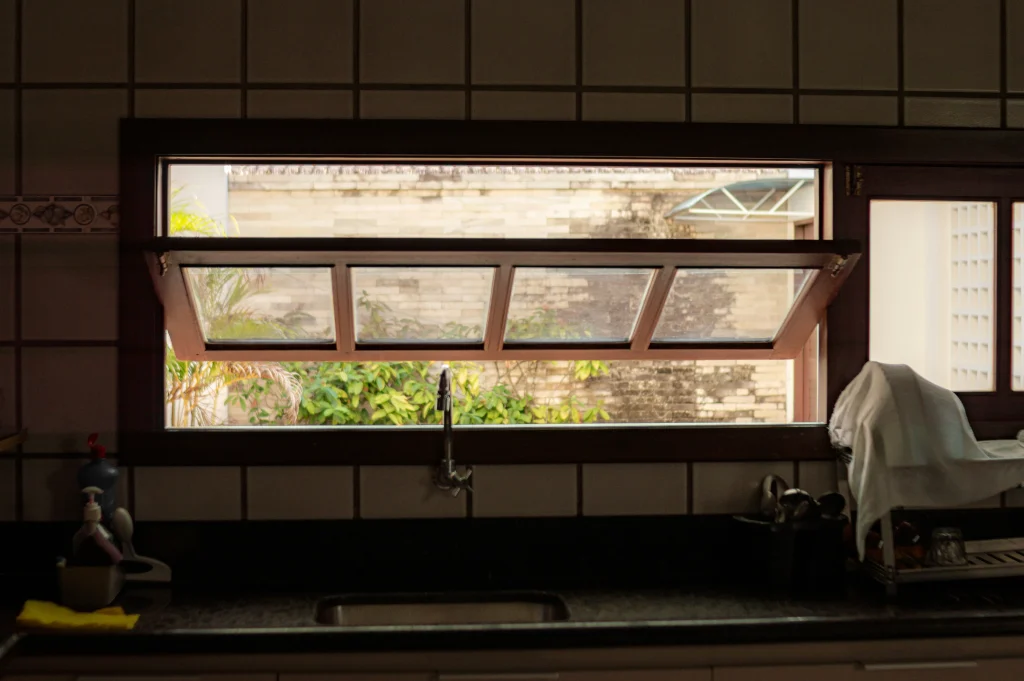 Picture of an open window in kitchen